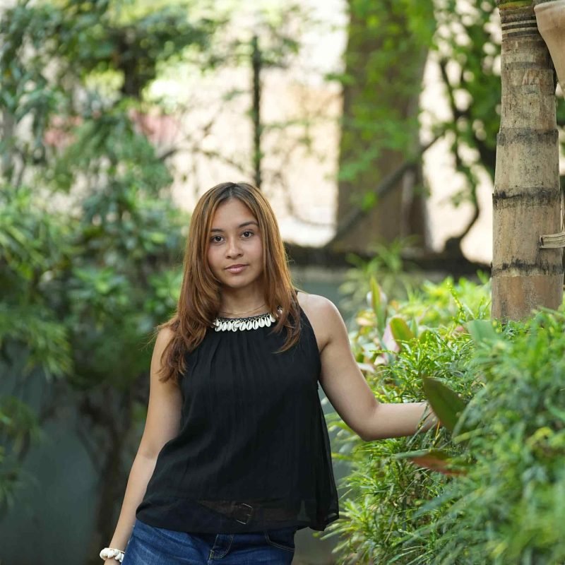 Shell black top